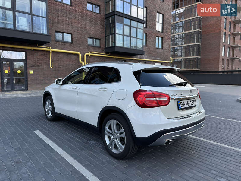 Позашляховик / Кросовер Mercedes-Benz GLA-Class 2016 в Кропивницькому