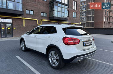 Внедорожник / Кроссовер Mercedes-Benz GLA-Class 2016 в 