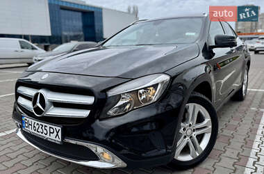 Mercedes-Benz GLA-Class 2015