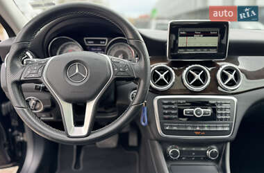Внедорожник / Кроссовер Mercedes-Benz GLA-Class 2015 в 