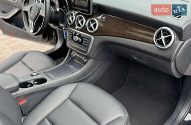 Внедорожник / Кроссовер Mercedes-Benz GLA-Class 2015 в 
