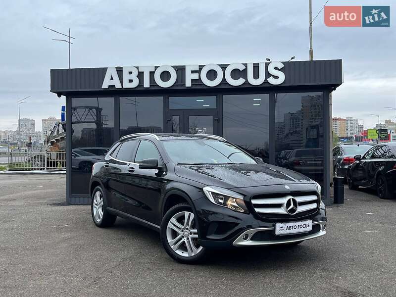 Внедорожник / Кроссовер Mercedes-Benz GLA-Class 2015 в 