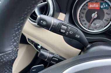 Внедорожник / Кроссовер Mercedes-Benz GLA-Class 2015 в 