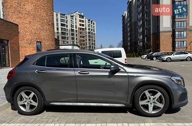 Внедорожник / Кроссовер Mercedes-Benz GLA-Class 2015 в 