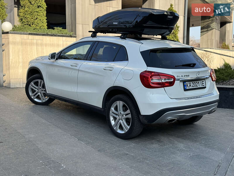Внедорожник / Кроссовер Mercedes-Benz GLA-Class 2016 в Ирпене
