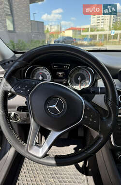 Внедорожник / Кроссовер Mercedes-Benz GLA-Class 2015 в 