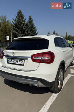 Внедорожник / Кроссовер Mercedes-Benz GLA-Class 2016 в 