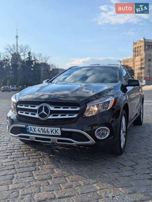 Позашляховик / Кросовер Mercedes-Benz GLA-Class 2019 в Харкові