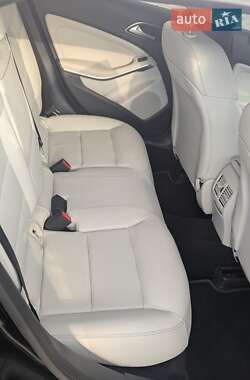Внедорожник / Кроссовер Mercedes-Benz GLA-Class 2019 в 