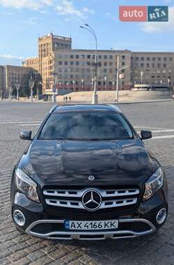 Mercedes-Benz GLA-Class 2019