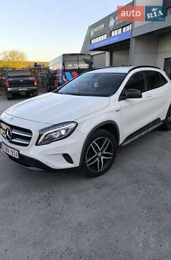 Позашляховик / Кросовер Mercedes-Benz GLA-Class 2016 в Рівному