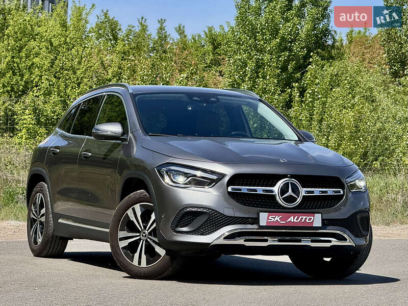 Позашляховик / Кросовер Mercedes-Benz GLA-Class 2021 в Києві