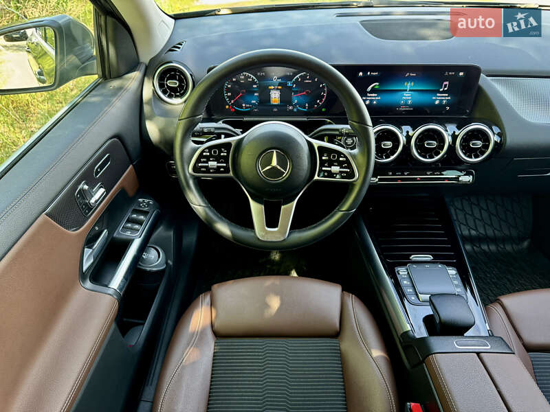 Позашляховик / Кросовер Mercedes-Benz GLA-Class 2021 в Києві