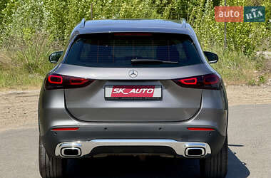 Внедорожник / Кроссовер Mercedes-Benz GLA-Class 2021 в 