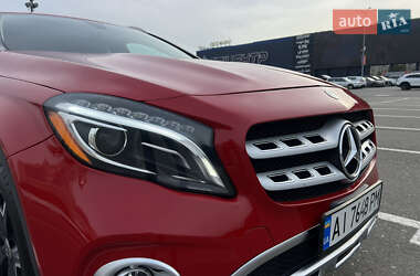 Внедорожник / Кроссовер Mercedes-Benz GLA-Class 2019 в 
