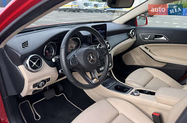 Внедорожник / Кроссовер Mercedes-Benz GLA-Class 2019 в 