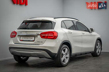 Внедорожник / Кроссовер Mercedes-Benz GLA-Class 2014 в 
