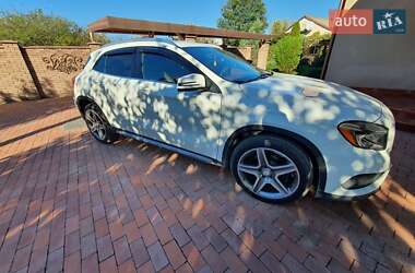 Внедорожник / Кроссовер Mercedes-Benz GLA-Class 2014 в 