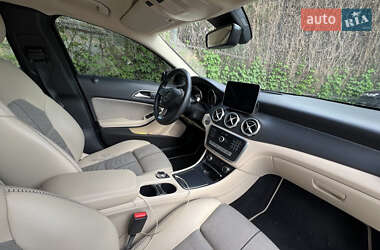 Позашляховик / Кросовер Mercedes-Benz GLA-Class 2017 в 