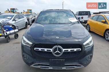 Внедорожник / Кроссовер Mercedes-Benz GLA-Class 2020 в 