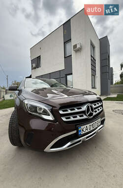 Внедорожник / Кроссовер Mercedes-Benz GLA-Class 2017 в Киеве