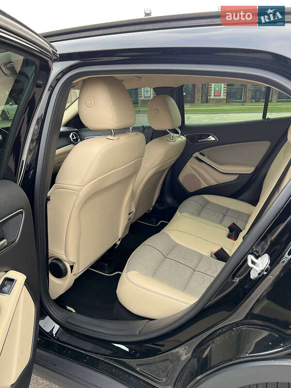 Внедорожник / Кроссовер Mercedes-Benz GLA-Class 2017 в Киеве фото 22 Внедорожник / Кроссовер Mercedes-Benz GLA-Class 2017 в Киеве