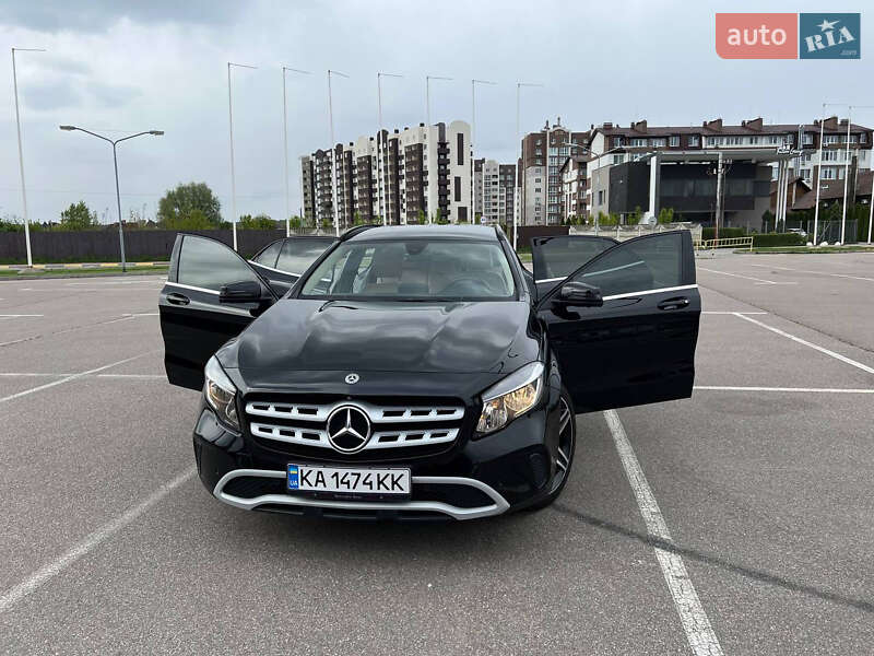 Внедорожник / Кроссовер Mercedes-Benz GLA-Class 2017 в Киеве фото 41 Внедорожник / Кроссовер Mercedes-Benz GLA-Class 2017 в Киеве