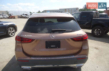 Позашляховик / Кросовер Mercedes-Benz GLA-Class 2022 в Новояворівську