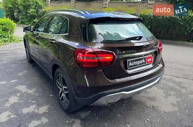 Позашляховик / Кросовер Mercedes-Benz GLA-Class 2017 в 