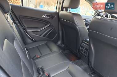 Внедорожник / Кроссовер Mercedes-Benz GLA-Class 2016 в 
