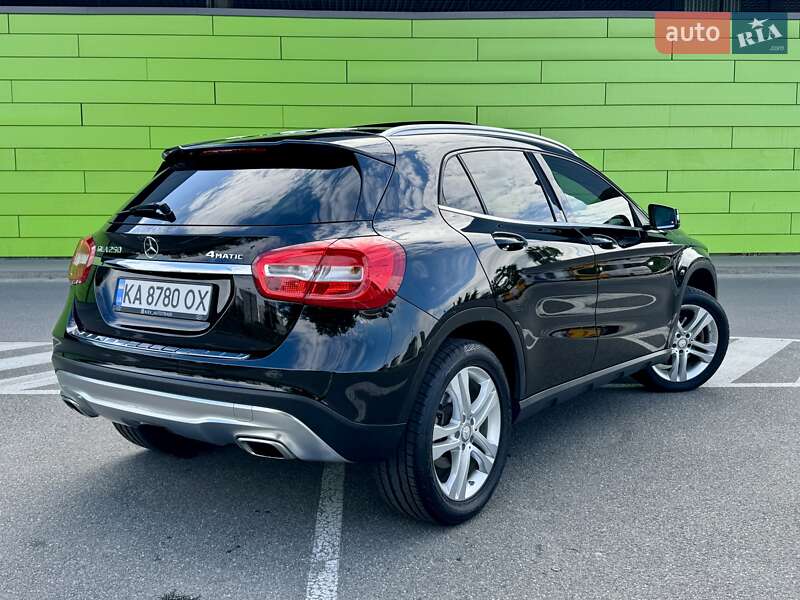 Позашляховик / Кросовер Mercedes-Benz GLA-Class 2016 в Києві