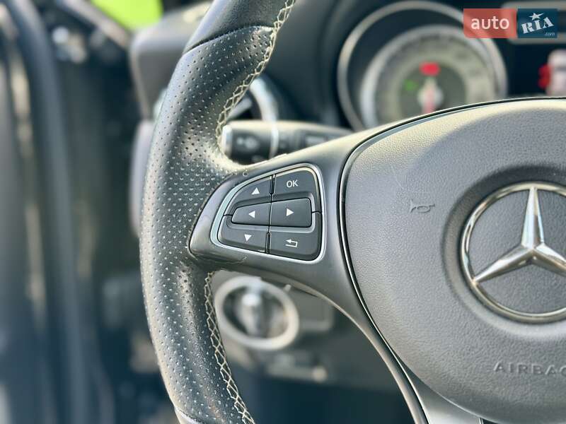 Позашляховик / Кросовер Mercedes-Benz GLA-Class 2016 в Києві