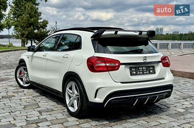 Позашляховик / Кросовер Mercedes-Benz GLA-Class 2016 в 