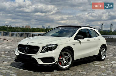 Позашляховик / Кросовер Mercedes-Benz GLA-Class 2016 в 