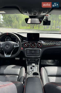 Позашляховик / Кросовер Mercedes-Benz GLA-Class 2016 в 