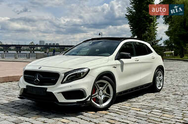 Позашляховик / Кросовер Mercedes-Benz GLA-Class 2016 в 