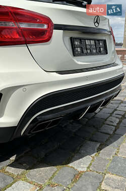 Позашляховик / Кросовер Mercedes-Benz GLA-Class 2016 в 