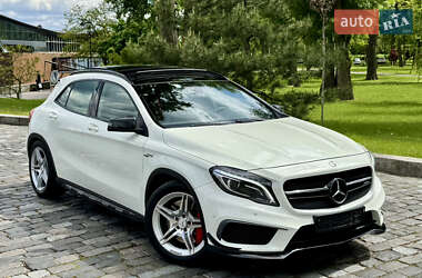 Позашляховик / Кросовер Mercedes-Benz GLA-Class 2016 в 