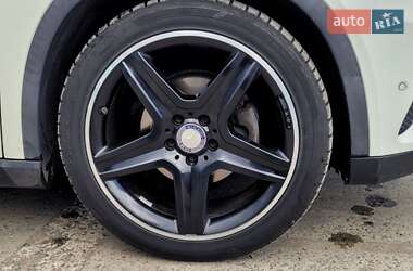 Внедорожник / Кроссовер Mercedes-Benz GLA-Class 2014 в 