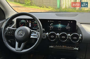 Внедорожник / Кроссовер Mercedes-Benz GLA-Class 2020 в 