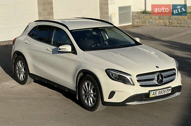 Внедорожник / Кроссовер Mercedes-Benz GLA-Class 2014 в 