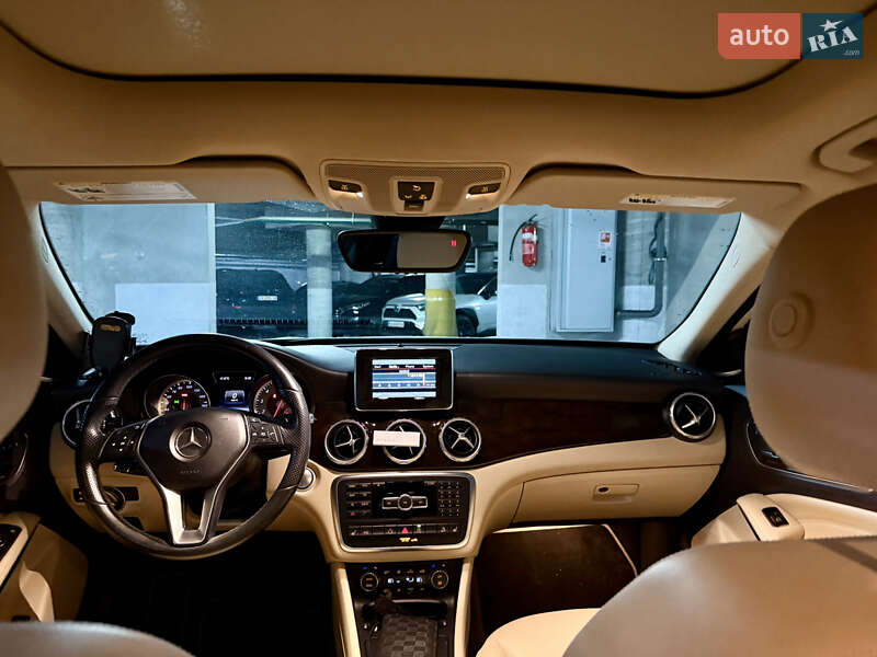 Позашляховик / Кросовер Mercedes-Benz GLA-Class 2015 в Києві