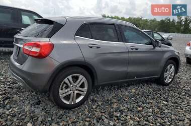 Внедорожник / Кроссовер Mercedes-Benz GLA-Class 2015 в 