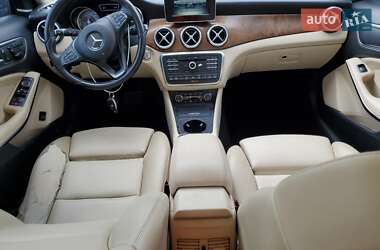 Внедорожник / Кроссовер Mercedes-Benz GLA-Class 2015 в 