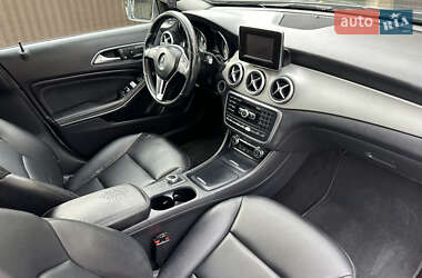 Внедорожник / Кроссовер Mercedes-Benz GLA-Class 2014 в 