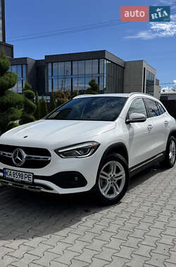 Внедорожник / Кроссовер Mercedes-Benz GLA-Class 2021 в 