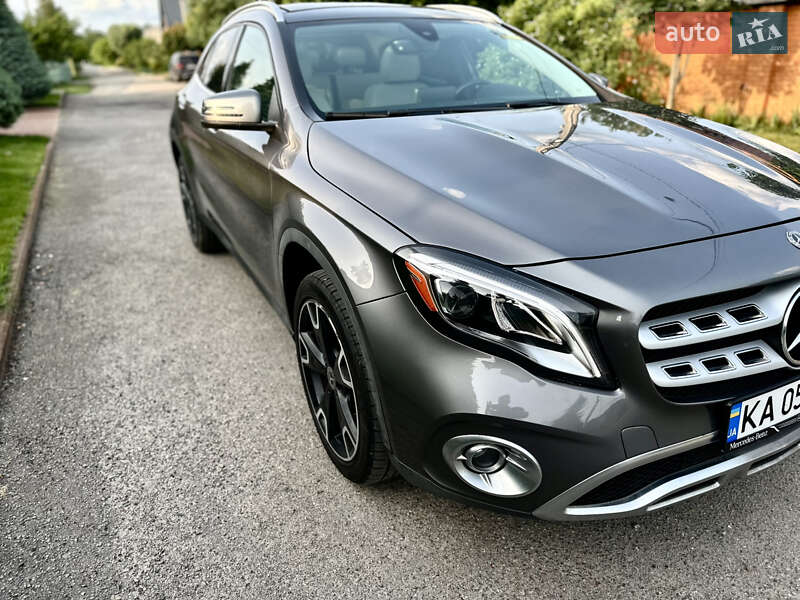 Позашляховик / Кросовер Mercedes-Benz GLA-Class 2019 в Києві