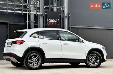 Позашляховик / Кросовер Mercedes-Benz GLA-Class 2020 в 