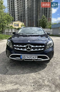 Внедорожник / Кроссовер Mercedes-Benz GLA-Class 2018 в 