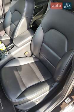 Внедорожник / Кроссовер Mercedes-Benz GLA-Class 2015 в 